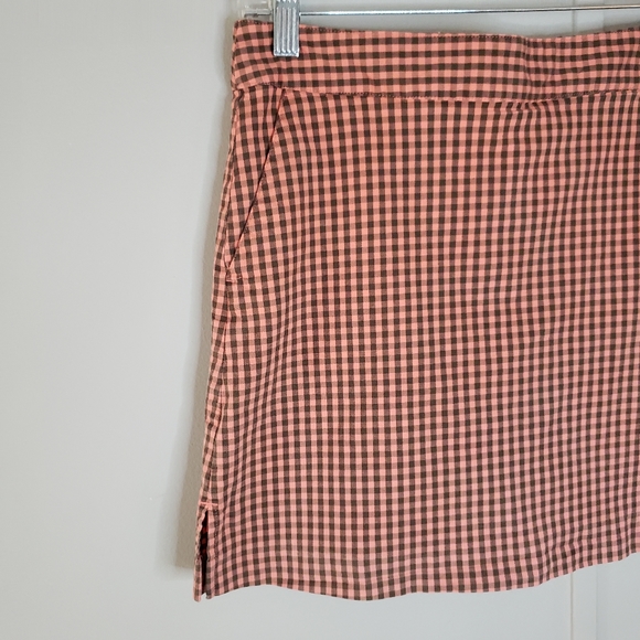 Lady Hagen Peach Gingham Golf Skort - Picture 2 of 11